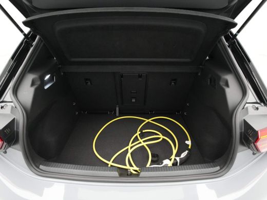 Volkswagen ID.3 Pro Edition 58 kWh Private Lease 473,- pm obv 10.000km/48mnd 5 ActivLease financial lease