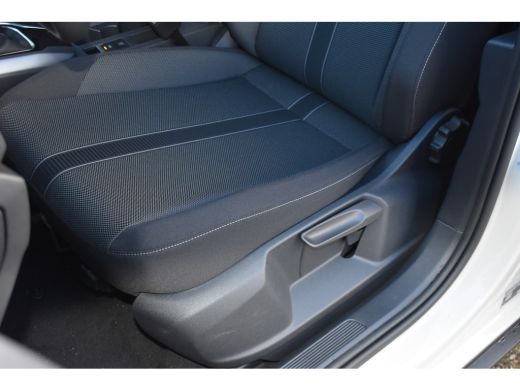 Volkswagen T-Roc Volkswagen 1.0 TSI Life Edition Zijruiten achter en achterruit getint 65% lichtabsorberend ActivLease financial lease