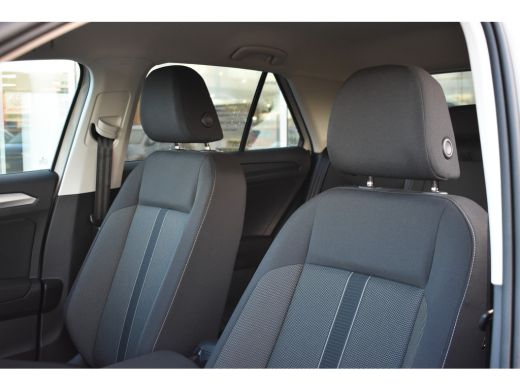 Volkswagen T-Roc Volkswagen 1.0 TSI Life Edition Zijruiten achter en achterruit getint 65% lichtabsorberend ActivLease financial lease
