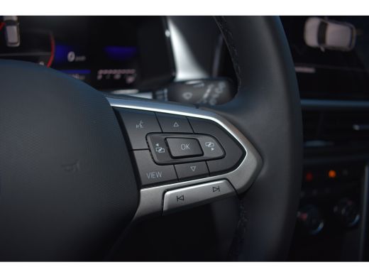 Volkswagen T-Roc Volkswagen 1.0 TSI Life Edition Zijruiten achter en achterruit getint 65% lichtabsorberend ActivLease financial lease