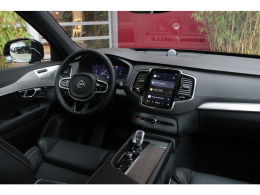 Volvo  XC90 T8 Recharge AWD 455pk Ultimate Dark Black Pack | Luchtvering (Selected Level) | Bowers&Wilkins | ... ActivLease financial lease