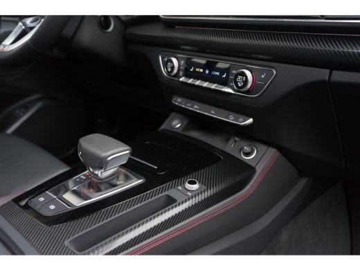 Audi Q5 50 TFSI e Competition Quattro / 2x S-line/ Standkachel/ Virtual Cockpit/ Trekhaak/ Panoramadak/ 2... ActivLease financial lease