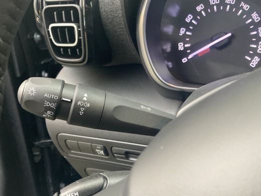 Citroën C3 Aircross 1.2 PureTech Shine Navigatie| Headupdisplay| Camera | parkeer censoren achter\ ActivLease financial lease