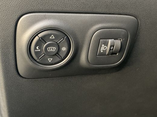 Citroën C3 Aircross 1.2 PureTech Shine Navigatie| Headupdisplay| Camera | parkeer censoren achter\ ActivLease financial lease