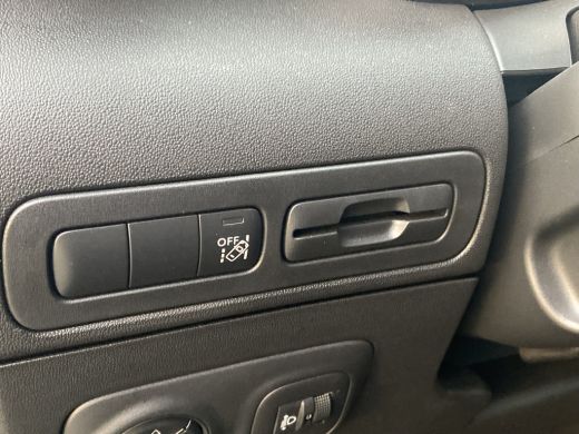 Citroën C3 Aircross 1.2 PureTech Shine Navigatie| Headupdisplay| Camera | parkeer censoren achter\ ActivLease financial lease