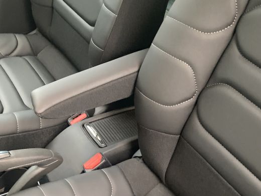 Citroën C3 Aircross 1.2 PureTech Shine Navigatie| Headupdisplay| Camera | parkeer censoren achter\ ActivLease financial lease