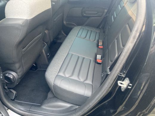 Citroën C3 Aircross 1.2 PureTech Shine Navigatie| Headupdisplay| Camera | parkeer censoren achter\ ActivLease financial lease