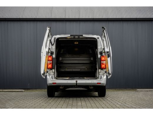 Citroën Jumpy 2.0 BlueHDI L2H1 | Euro 6 | 123 PK | Camera | Cruise | Airco | PDC | LED ActivLease financial lease