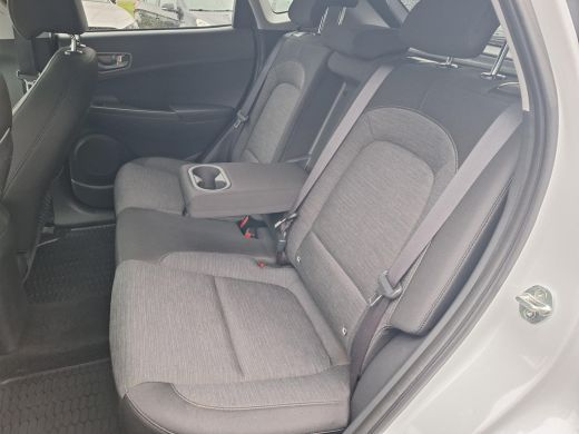 Hyundai KONA EV Fashion 64 kWh | Rijklaarprijs! | WLPT 480km |  Climate Cotrol | Adaptive Cruise Control | 100... ActivLease financial lease