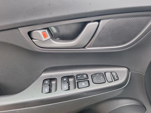 Hyundai KONA EV Fashion 64 kWh | Rijklaarprijs! | WLPT 480km |  Climate Cotrol | Adaptive Cruise Control | 100... ActivLease financial lease