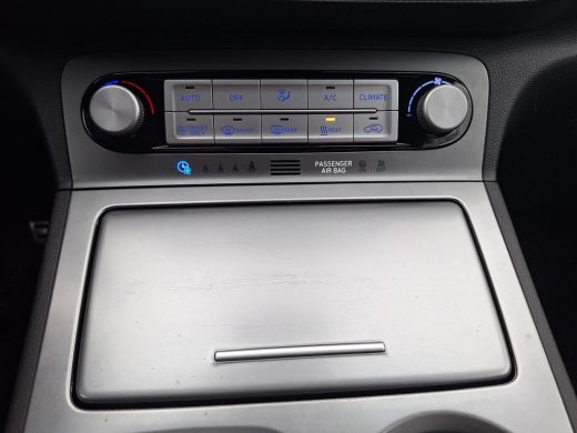 Hyundai KONA EV Fashion 64 kWh | Rijklaarprijs! | WLPT 480km |  Climate Cotrol | Adaptive Cruise Control | 100... ActivLease financial lease