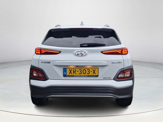 Hyundai KONA EV Fashion 64 kWh | Rijklaarprijs! | WLPT 480km |  Climate Cotrol | Adaptive Cruise Control | 100... ActivLease financial lease
