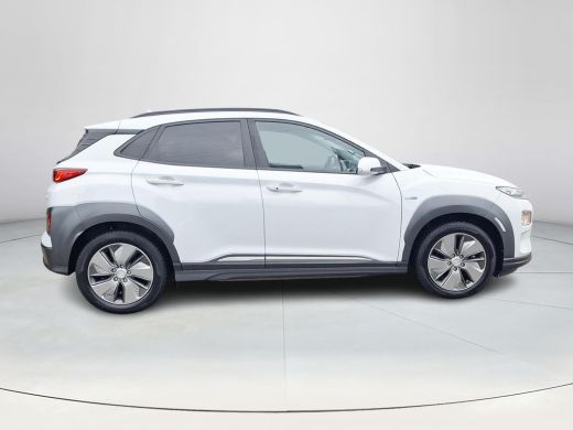 Hyundai KONA EV Fashion 64 kWh | Rijklaarprijs! | WLPT 480km |  Climate Cotrol | Adaptive Cruise Control | 100... ActivLease financial lease