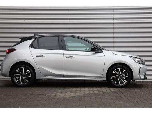 Opel Corsa 1.2 GS | Achteruitrijcamera | Buitenspiegels elektrisch inklapbaar | Buitenspiegels verwarmbaar ActivLease financial lease