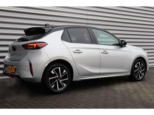 Opel Corsa 1.2 GS | Achteruitrijcamera | Buitenspiegels elektrisch inklapbaar | Buitenspiegels verwarmbaar ActivLease financial lease