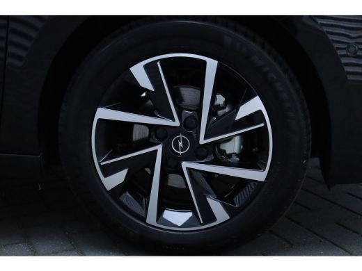 Opel Corsa 1.2 GS | Achteruitrijcamera | Dak in carrosseriekleur | Electronic climate controle ActivLease financial lease