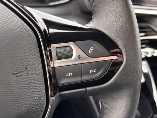 Peugeot 208 Peugeot 1.2 PureTech Allure | Airco (automatisch) | Apple Carplay/Android Auto|telefoonintegratie... ActivLease financial lease