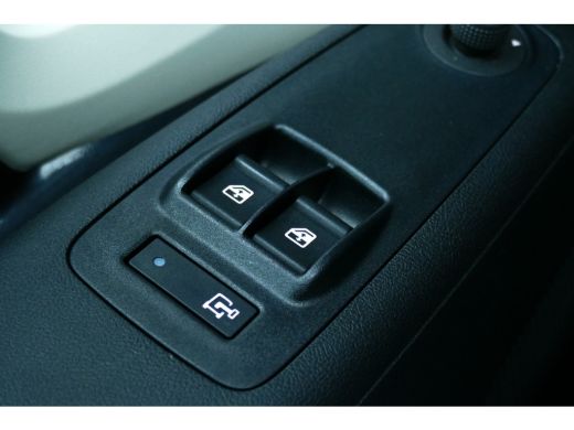 Peugeot Boxer 435 2.2 BLUEHDI 165PK L2H2 PREMIUM / CLIMA / PDC / CAMERA / TREKHAAK / STOELVERWARMING / BLUETOOT... ActivLease financial lease