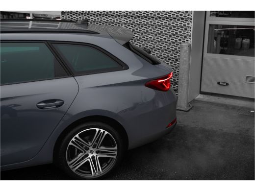 Seat Leon Sportstourer 1.5TSI 204pk e-Hybrid FR PHEV First Edition | 18" | ActivLease financial lease