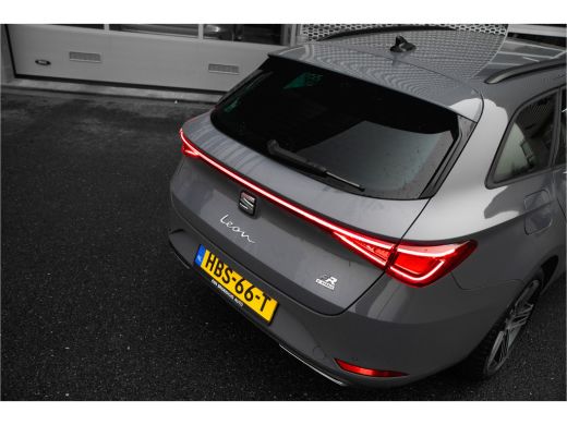 Seat Leon Sportstourer 1.5TSI 204pk e-Hybrid FR PHEV First Edition | 18" | ActivLease financial lease
