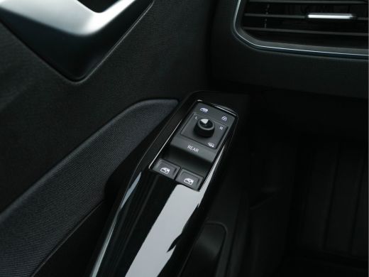 Volkswagen ID.3 Pro 58 kWh [ 3-Fase ] Aut. *FULL-LED | NAVI-FULLMAP | DIGI-COCKPIT | AMBIENT-LIGHT | COMFORT-SEAT... ActivLease financial lease