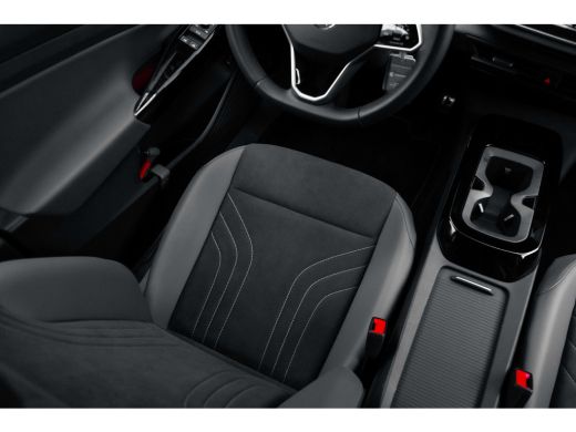 Volkswagen ID.5 Pro Business 77 kWh | Zwart Dak | 21" Narvik | Assist Plus | Comfort Plus | **DEMO** ActivLease financial lease