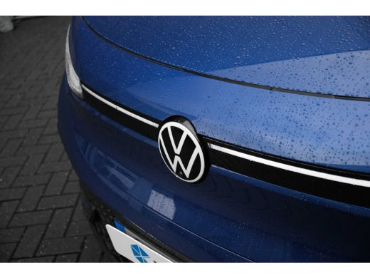 Volkswagen ID.5 Pro Business 77 kWh | Zwart Dak | 21" Narvik | Assist Plus | Comfort Plus | **DEMO** ActivLease financial lease