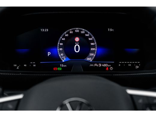 Volkswagen T-Cross 1.0 TSI Life Edition ActivLease financial lease
