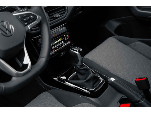 Volkswagen T-Cross 1.0 TSI Life Edition ActivLease financial lease
