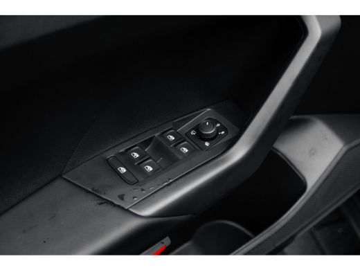 Volkswagen T-Cross 1.0 TSI Life Edition ActivLease financial lease
