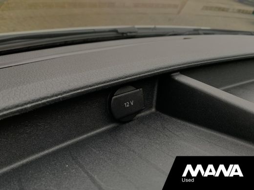 Volkswagen Transporter 2.0 TDI L1H1 Airco Bluetooth Trekhaak Bijrijdersbank Cruise LaadruimteBekleding 12V Airbag ActivLease financial lease