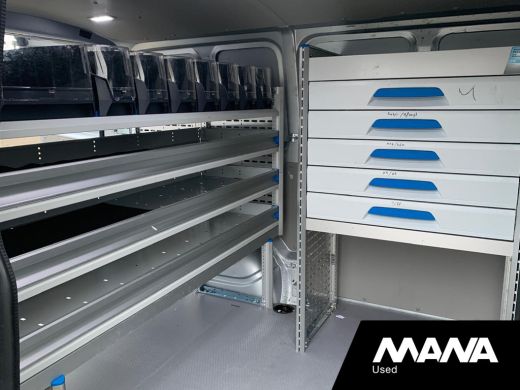 Volkswagen Transporter 2.0TDI L1H1 150pk Automaat Highline Leder Airco Sensoren Cruise CarPlay Navi Sortimo-Inrichting V... ActivLease financial lease