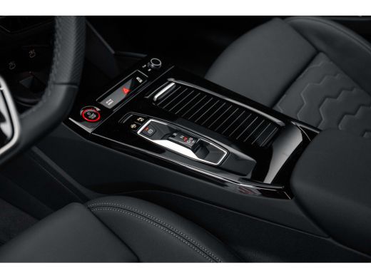 Audi A6 Avant e-tron S6 100 kWh ActivLease financial lease