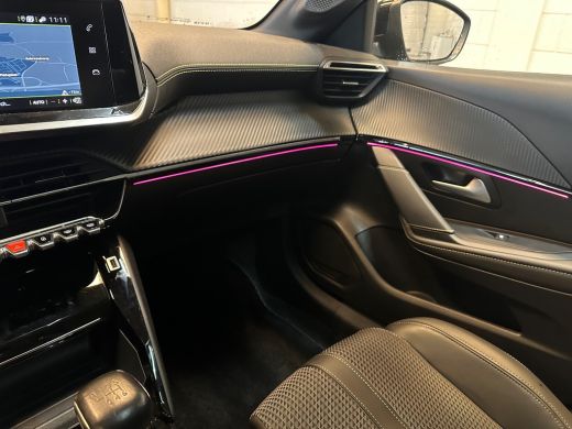 Peugeot 208 Peugeot 1.2 PureTech GT ActivLease financial lease