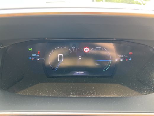 Peugeot 208 1.2 Hybrid 100 e-DCS6 GT | Navi | Cruise | Clima | Camera V+A | Parkeersensoren V+A | Alcantara |... ActivLease financial lease