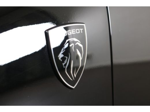 Peugeot 308 SW Peugeot 1.2 Hybrid 136 e-DCS6 GT | Camera | El. Achterklep | Navi | Cruise control | Apple Car... ActivLease financial lease