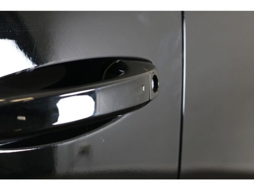 Peugeot 308 SW Peugeot 1.2 Hybrid 136 e-DCS6 GT | Camera | El. Achterklep | Navi | Cruise control | Apple Car... ActivLease financial lease
