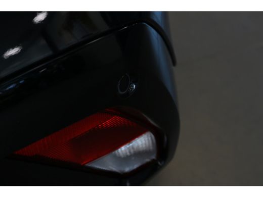 Peugeot 308 SW Peugeot 1.2 Hybrid 136 e-DCS6 GT | Camera | El. Achterklep | Navi | Cruise control | Apple Car... ActivLease financial lease