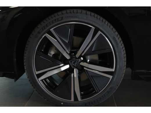 Peugeot 308 SW Peugeot 1.2 Hybrid 136 e-DCS6 GT | Camera | El. Achterklep | Navi | Cruise control | Apple Car... ActivLease financial lease