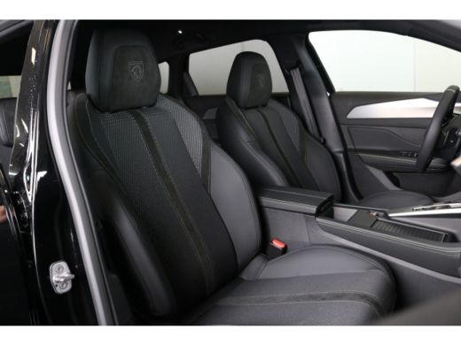 Peugeot 308 SW Peugeot 1.2 Hybrid 136 e-DCS6 GT | Camera | El. Achterklep | Navi | Cruise control | Apple Car... ActivLease financial lease