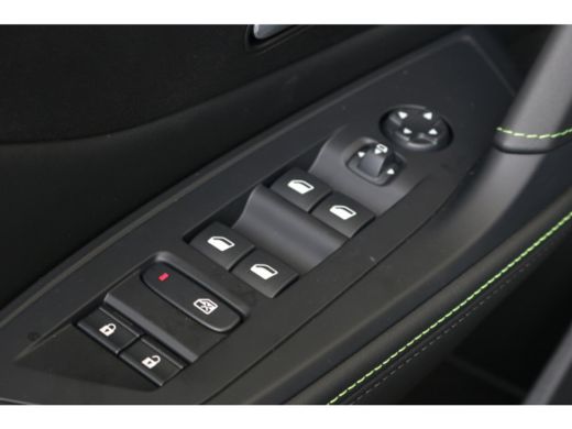 Peugeot 308 SW Peugeot 1.2 Hybrid 136 e-DCS6 GT | Camera | El. Achterklep | Navi | Cruise control | Apple Car... ActivLease financial lease