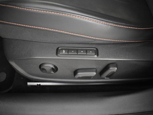Seat Formentor 1.4 e-Hybrid Performance 245pk | Adaptief cruise control | Keyless | Dodehoekdetectie | Elektrisc... ActivLease financial lease