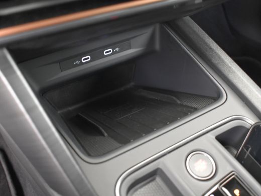 Seat Formentor 1.4 e-Hybrid VZ Performance 245pk | Adaptief cruise control | Camera achter | Navigatie | Keyless... ActivLease financial lease