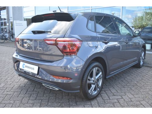 Volkswagen Polo Volkswagen R-Line Edition Inclusief €2000,- inruilvoordeel + €1000,- korting | 'App-Connect' draa... ActivLease financial lease