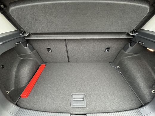 Volkswagen T-Cross Volkswagen Life Edition | 'App-Connect' draadloze smartphone integratie | Achterlichten LED | Afs... ActivLease financial lease