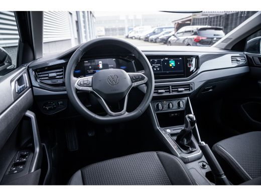 Volkswagen Taigo Life Edition Inclusief &euro;2000,- inruilvoordeel | 'App-Connect' smartphone integratie | 'We Connect... ActivLease financial lease