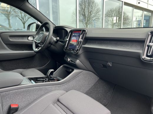 Volvo  C40 Single Motor Extended Range Plus 82 kWh | Warmtepomp | Stoelverwarming | Panoramadak | Camera | A... ActivLease financial lease