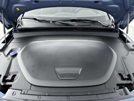 Volvo  C40 SINGLE MOTOR ULTIMATE | 360° Camera | Nubuck Bekleding | H&K Audio | All Season Banden | Panorama... ActivLease financial lease