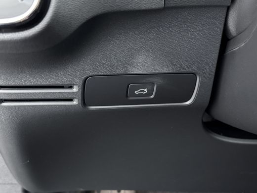 Volvo  C40 SINGLE MOTOR ULTIMATE | 360° Camera | Nubuck Bekleding | H&K Audio | All Season Banden | Panorama... ActivLease financial lease