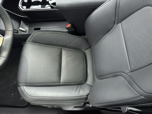 Volvo  EX30 Twin Motor Performance Ultra 69 kWh | Stoel + Stuurverw. | 20" LM Velgen | Blis | Lederen bekledi... ActivLease financial lease